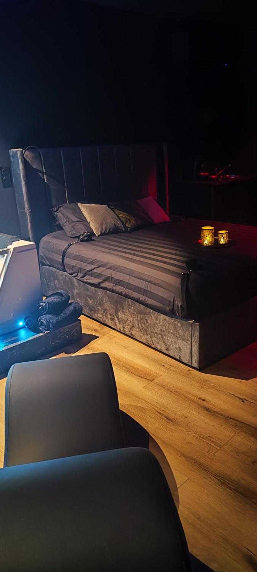 Loveroomxspa Bourg-Saint-Christophe Quarto foto